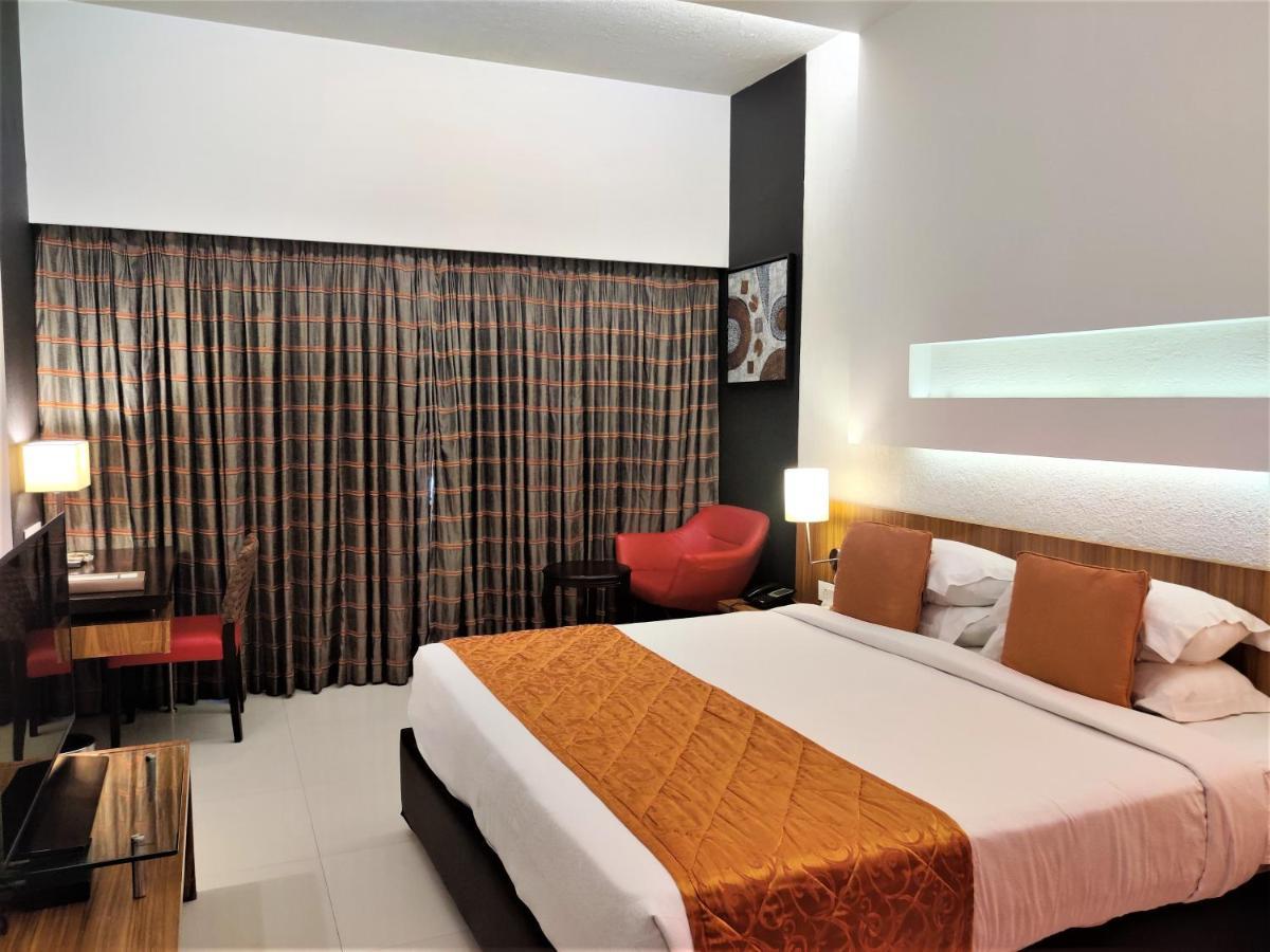 Hotel Satkar Residency Thane Exterior foto