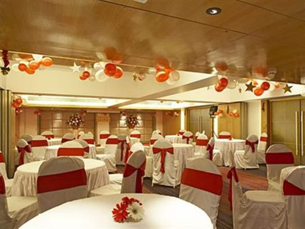 Hotel Satkar Residency Thane Exterior foto